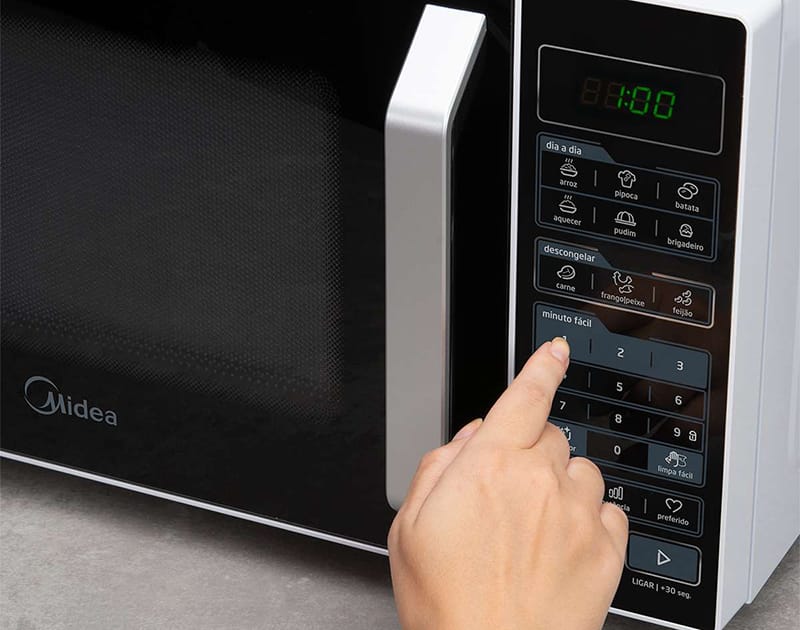 Conserto de micro-ondas